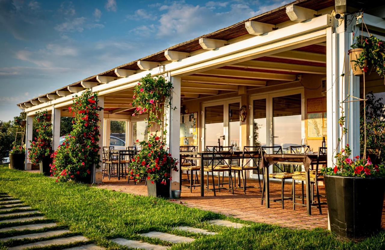 Podere N.8 Bio Casale Maremma Alberese Bagian luar foto